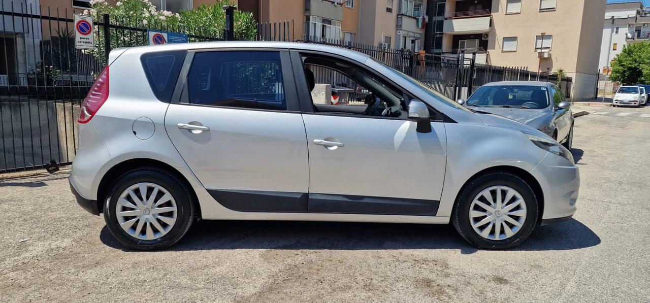 Renault Scénic X-Mod 1.5 dCi 110CV Luxe 2010