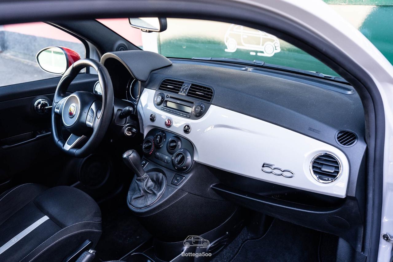 Abarth 500 1.4 Turbo T-Jet Custom