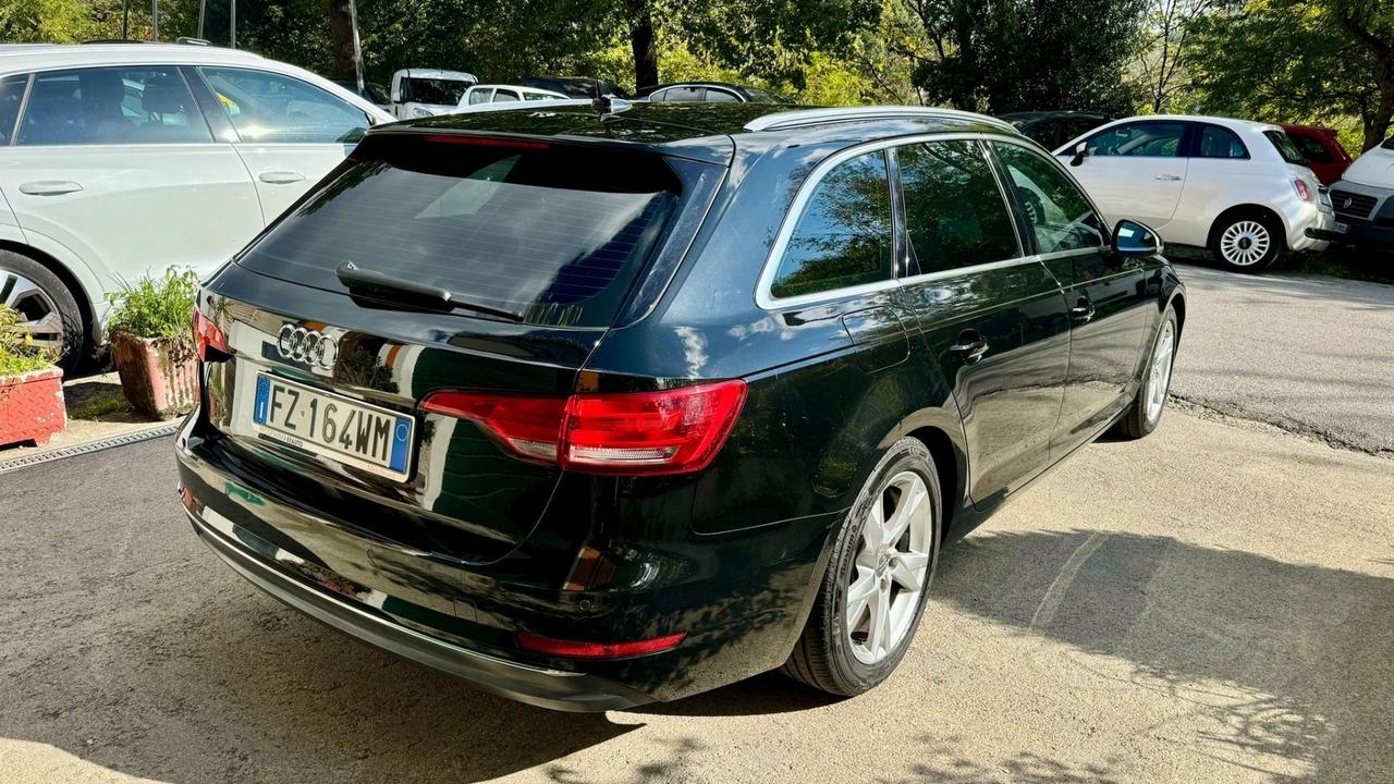 Audi A4 Avant 2.0 TDI 150 CV ultra S tronic Design