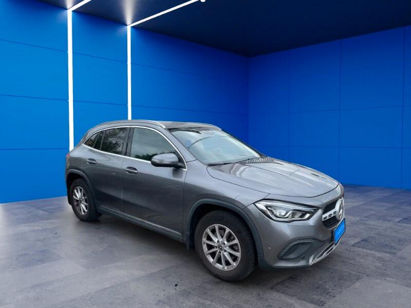 MERCEDES GLA (H247) GLA 200 Automatic ...