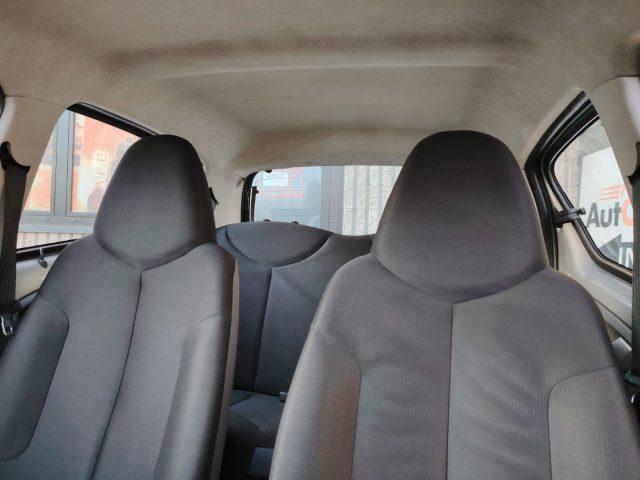 TOYOTA Aygo 1.0 12V VVT-i 5 porte Sol NEOPATENTATI