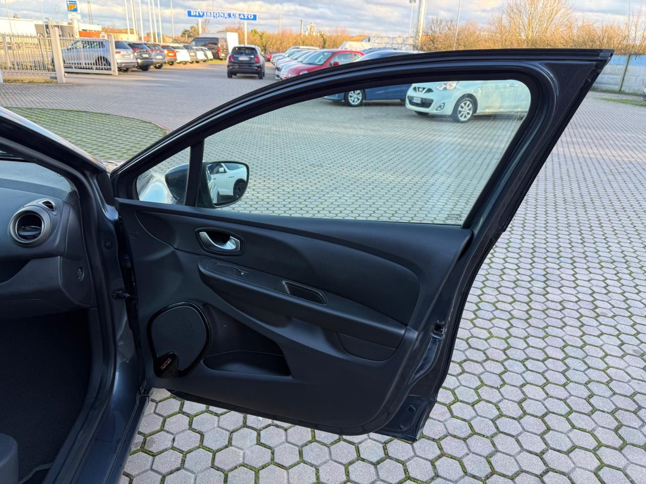 Renault Clio dCi 8V 110CV Start&Stop 5 porte Energy Intens