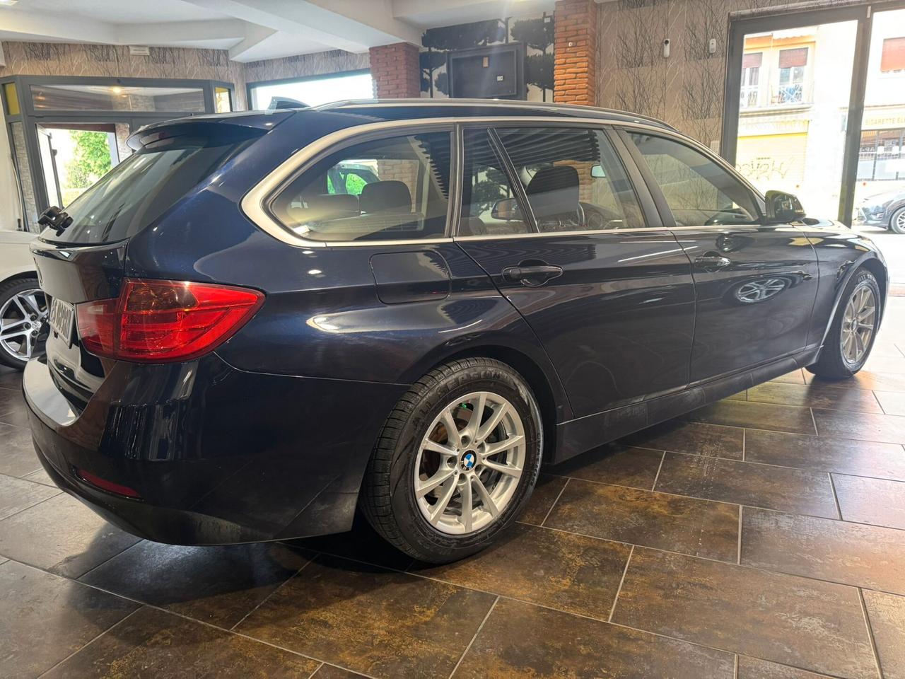 Bmw 318 318d Touring Business aut.