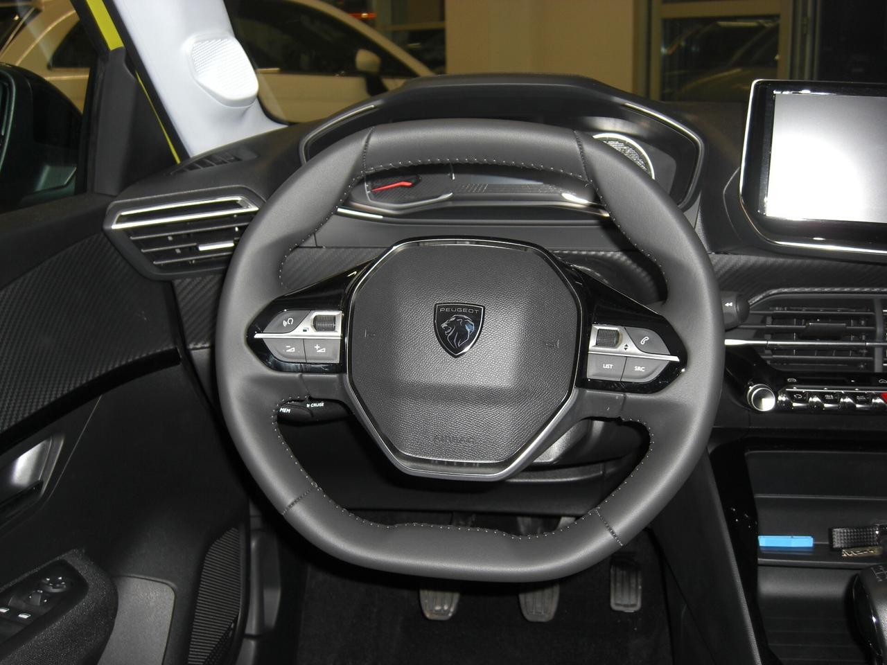 Peugeot 208 Peugeot 208 Active 75 CV per NEOPATENTATI
