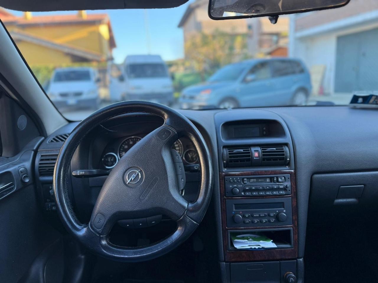 Opel Astra 1.6i 16V cat Station Wagon Club