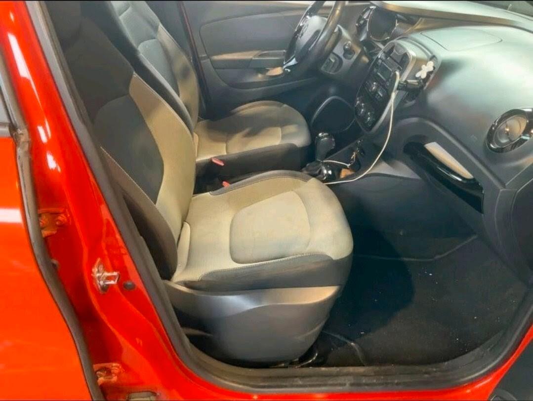 Renault Captur 1.5 dCi 90CV - AUTOMATICA
