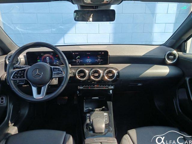 MERCEDES-BENZ A 250 e Automatic EQ-Power Business