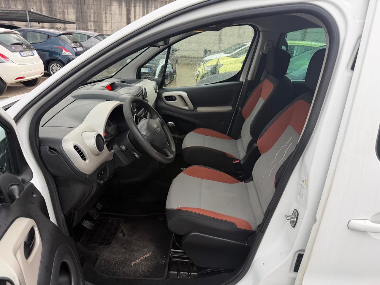 Peugeot Partner Tepee BlueHDi 100 / 5porti