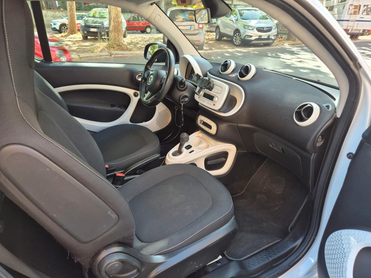 Smart ForTwo 70 1.0 Passion C. AUTOM. NEO PATENTATI
