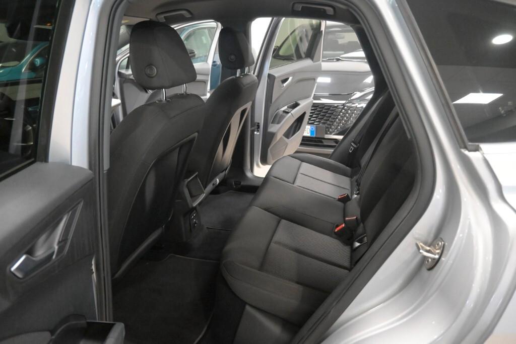 Audi Q4 35 e-tron Business