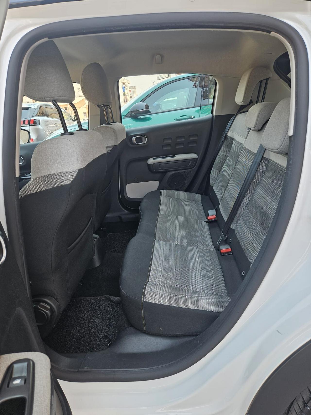 Citroen C3 1.2 benzina 61kw SHINE 2019