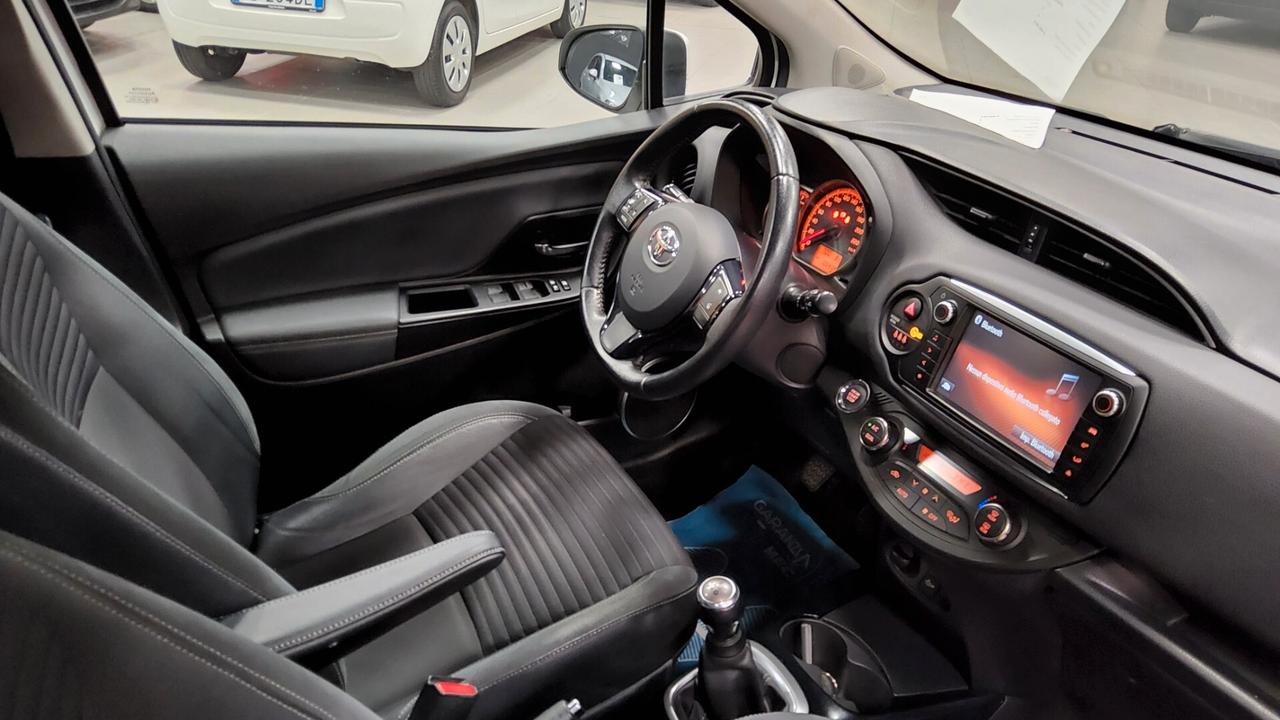 Toyota Yaris 1.0 5 porte Lounge