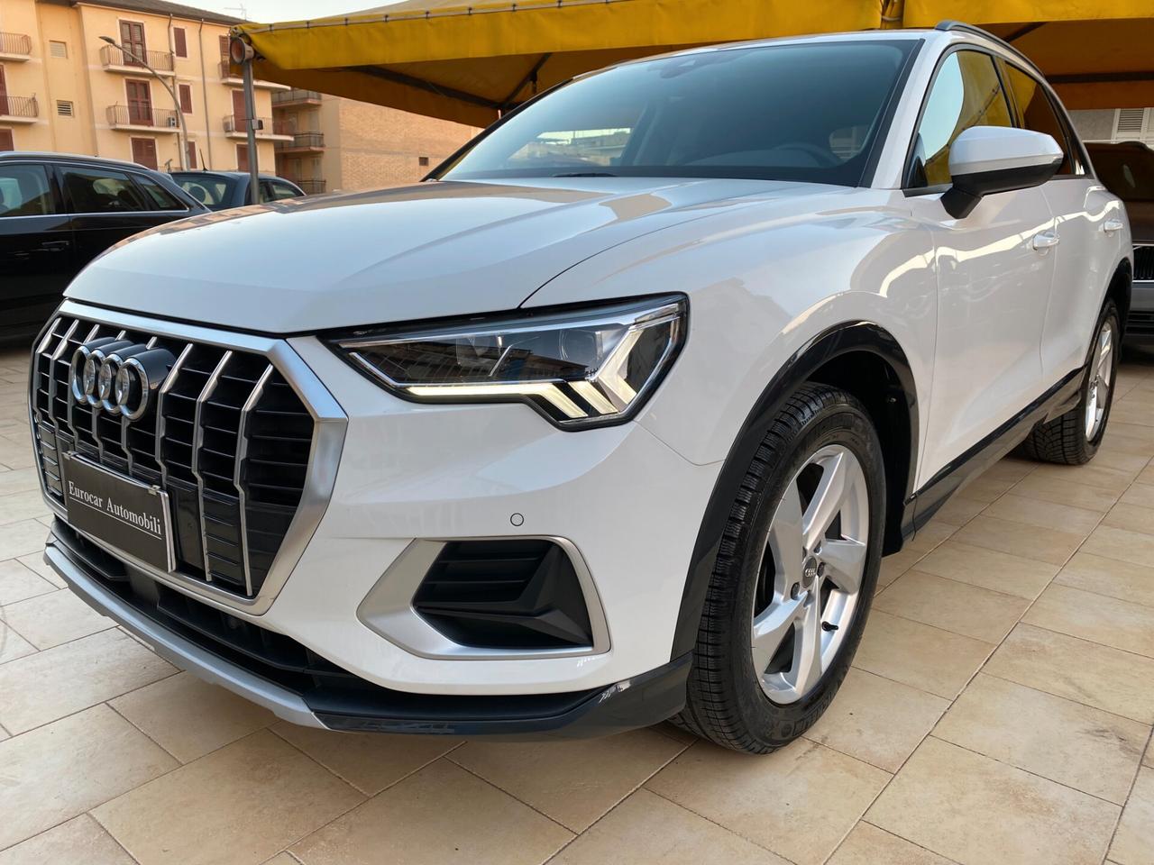 Audi Q3 35 TDI S tronic - S line