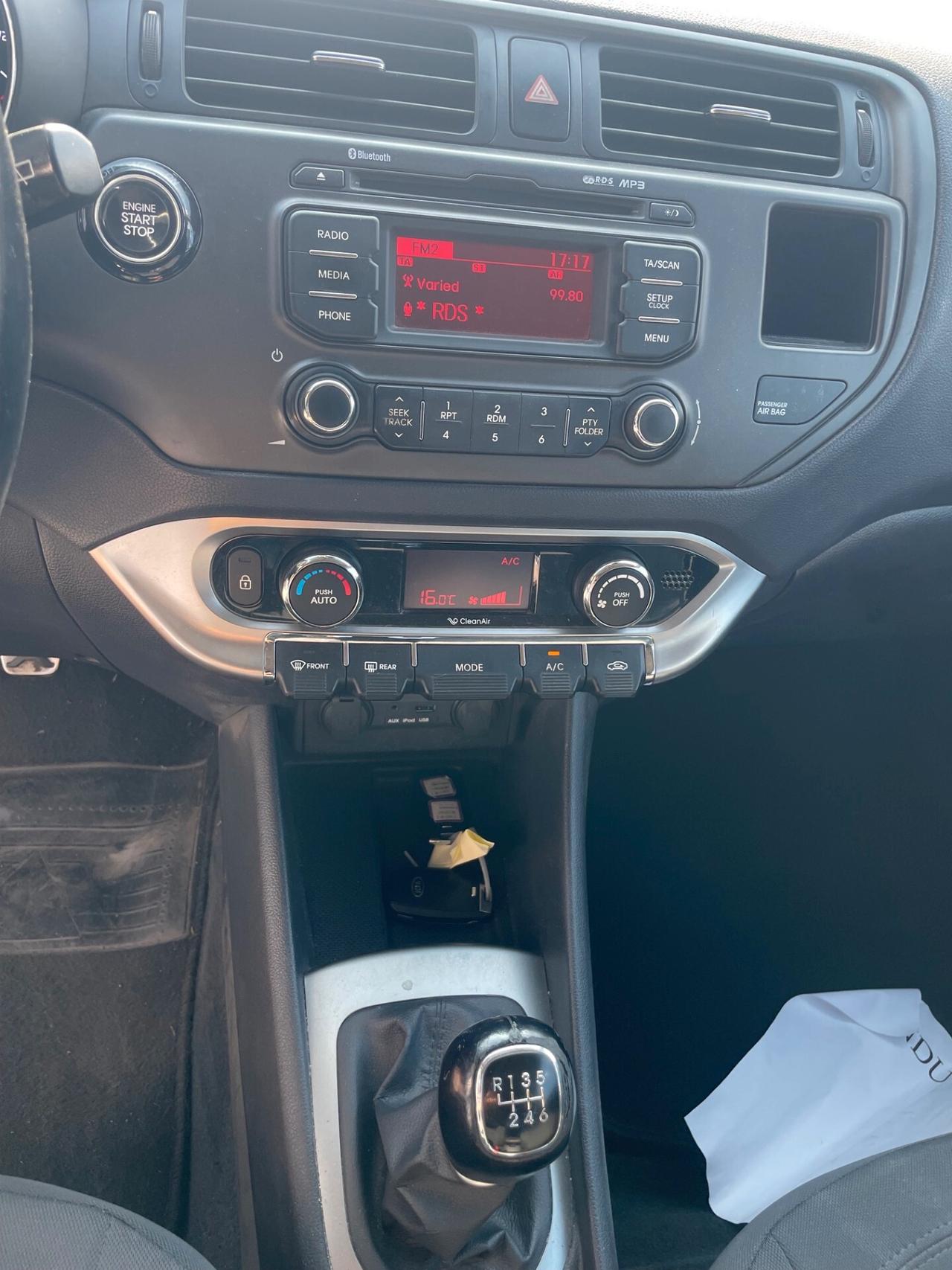 Kia Rio 1.4 CRDi 3p. Cool