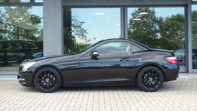 MERCEDES-BENZ SLK 200 CGI Sport