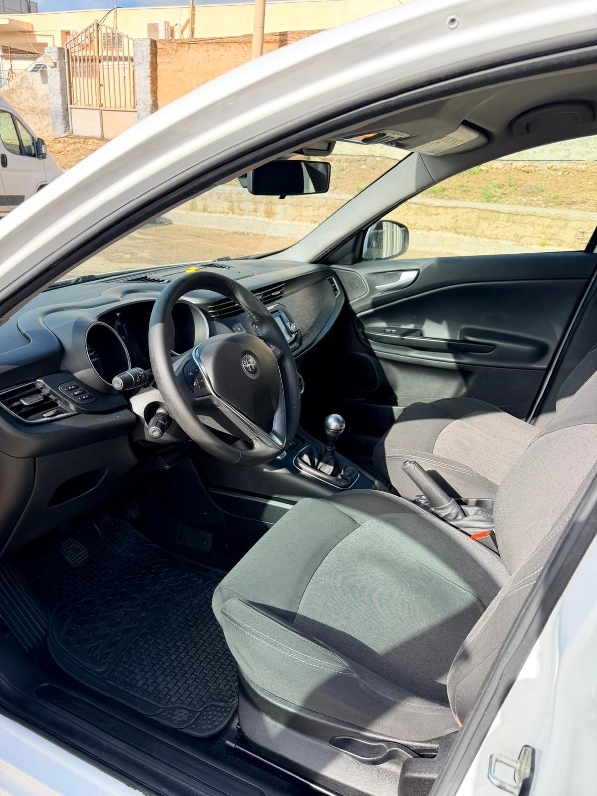 Alfa Romeo Giulietta 1.6 JTDm 120 CV