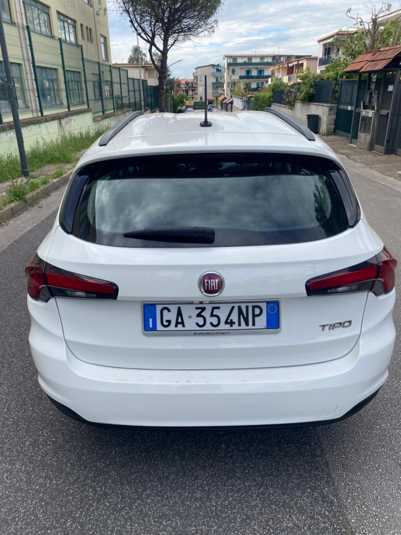 Fiat Tipo 1.6 Multijet Anno 2020 Full Led Navi
