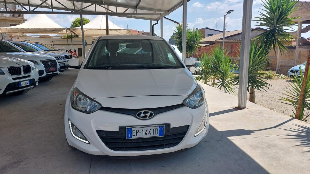 Hyundai i20 1.4 CRDi per neopatentati