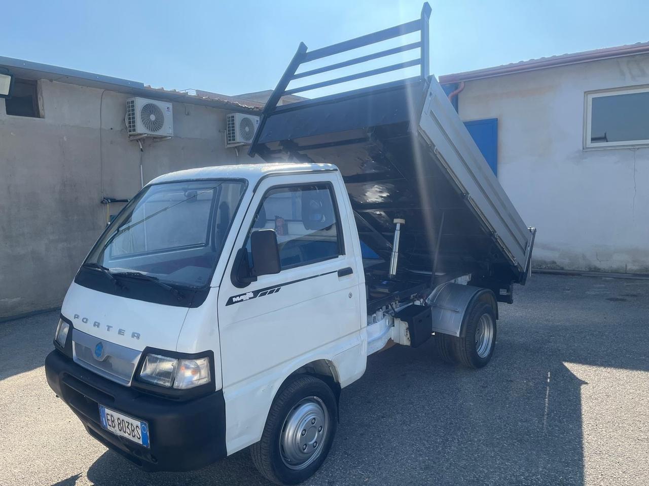 Piaggio porter cassone /ribalt. Maxxi-1.3 benz-2010