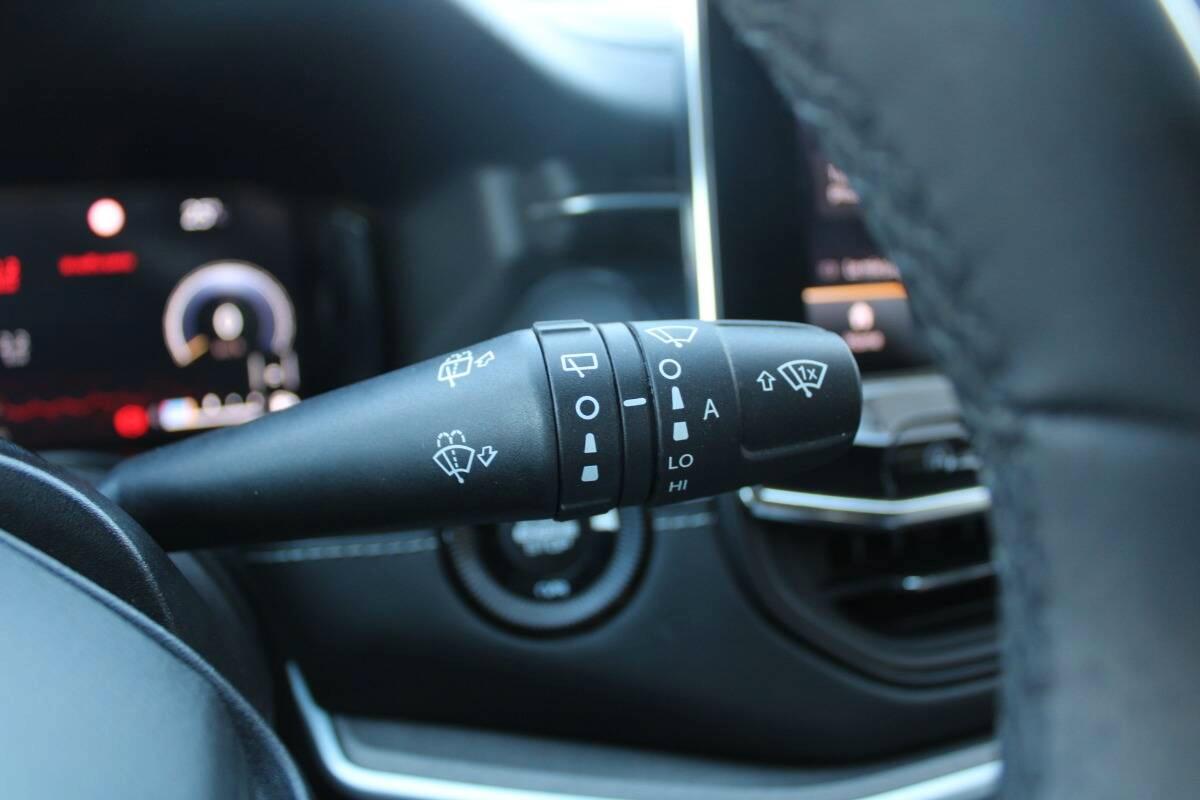 Jeep Compass 1.6 mjt Limited 130cv Con CARPLAY & TELECAMERA