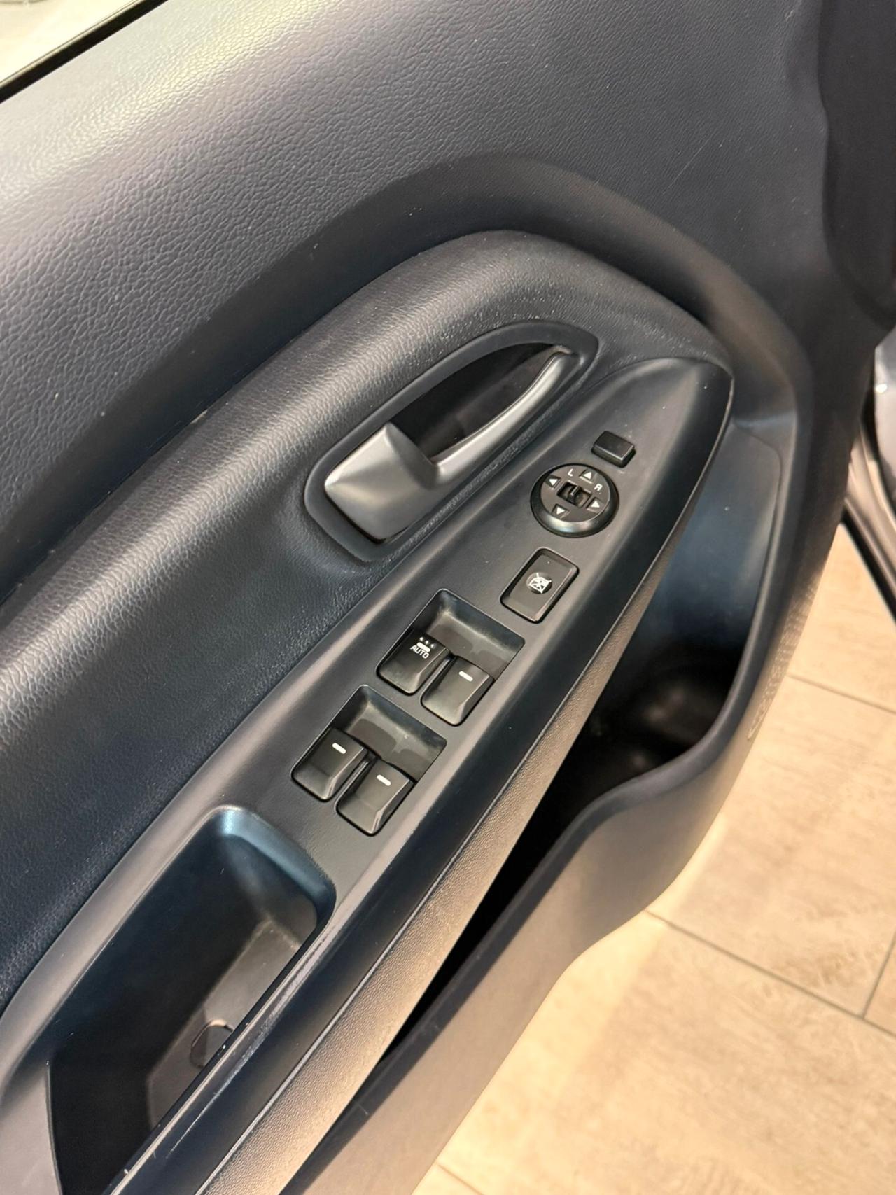 KIA RIO 1.2 DIESEL 75CV PER NEOPATENTATI