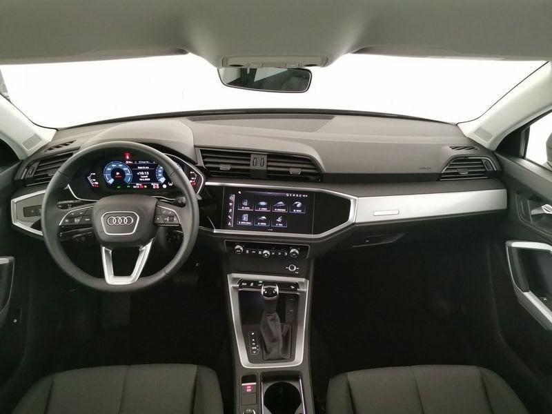 Audi Q3 II 2018 45 1.4 tfsi e Business s-tronic