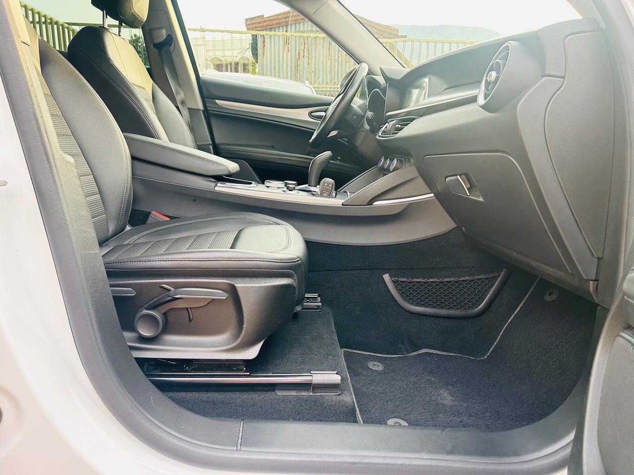 Alfa Romeo Stelvio 2.2 Turbodiesel 190 CV AT8 Q4 Sprint