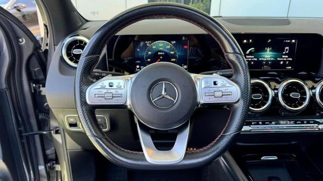 MERCEDES-BENZ GLA 200 d Automatic Premium