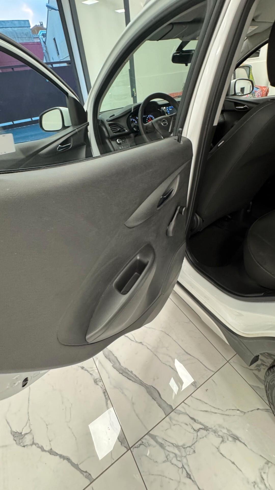 Opel Karl Rocks 1.0 73 CV