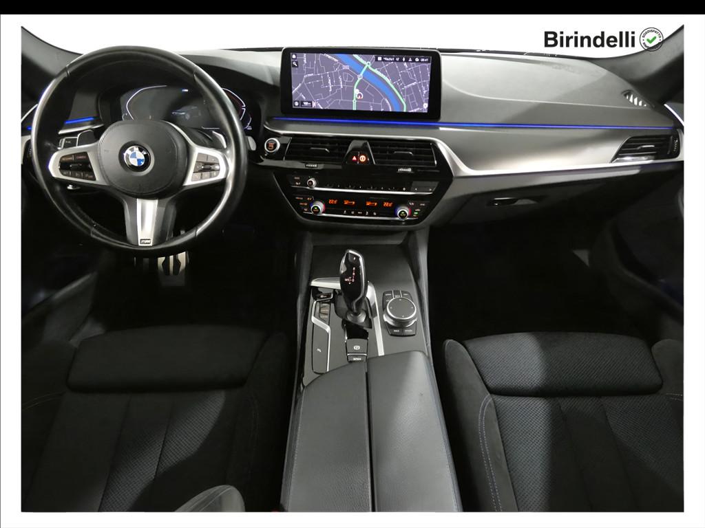 BMW Serie 5(G30/31/F90) - 530d 48V xDrive Touring Msport