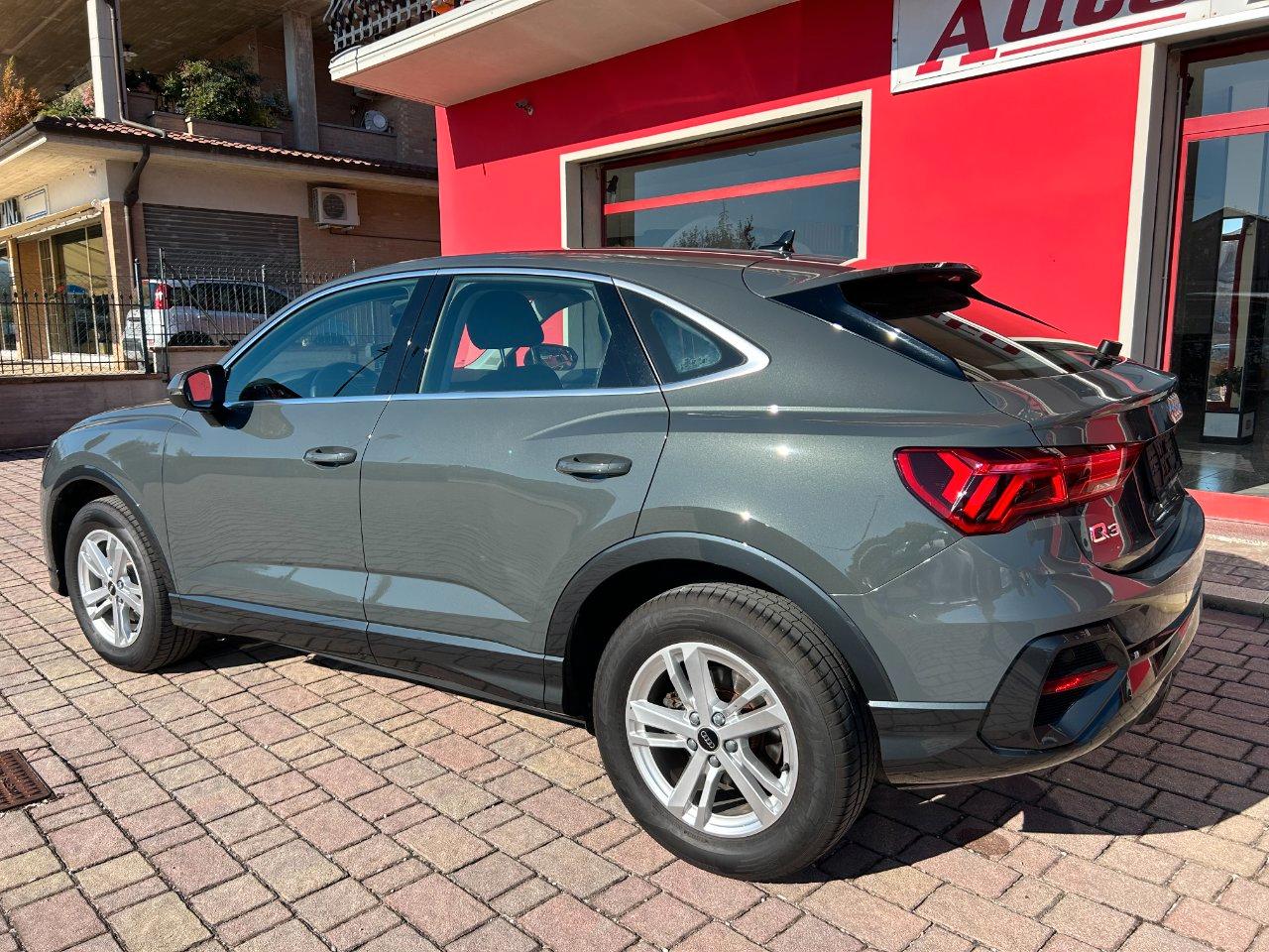 Audi Q3 Sportback 35 1.5 tfsi Business Plus