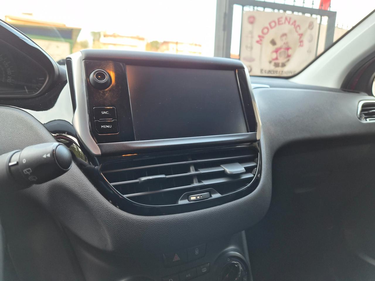 Peugeot 208 PureTech 82 5p. GPL Allure