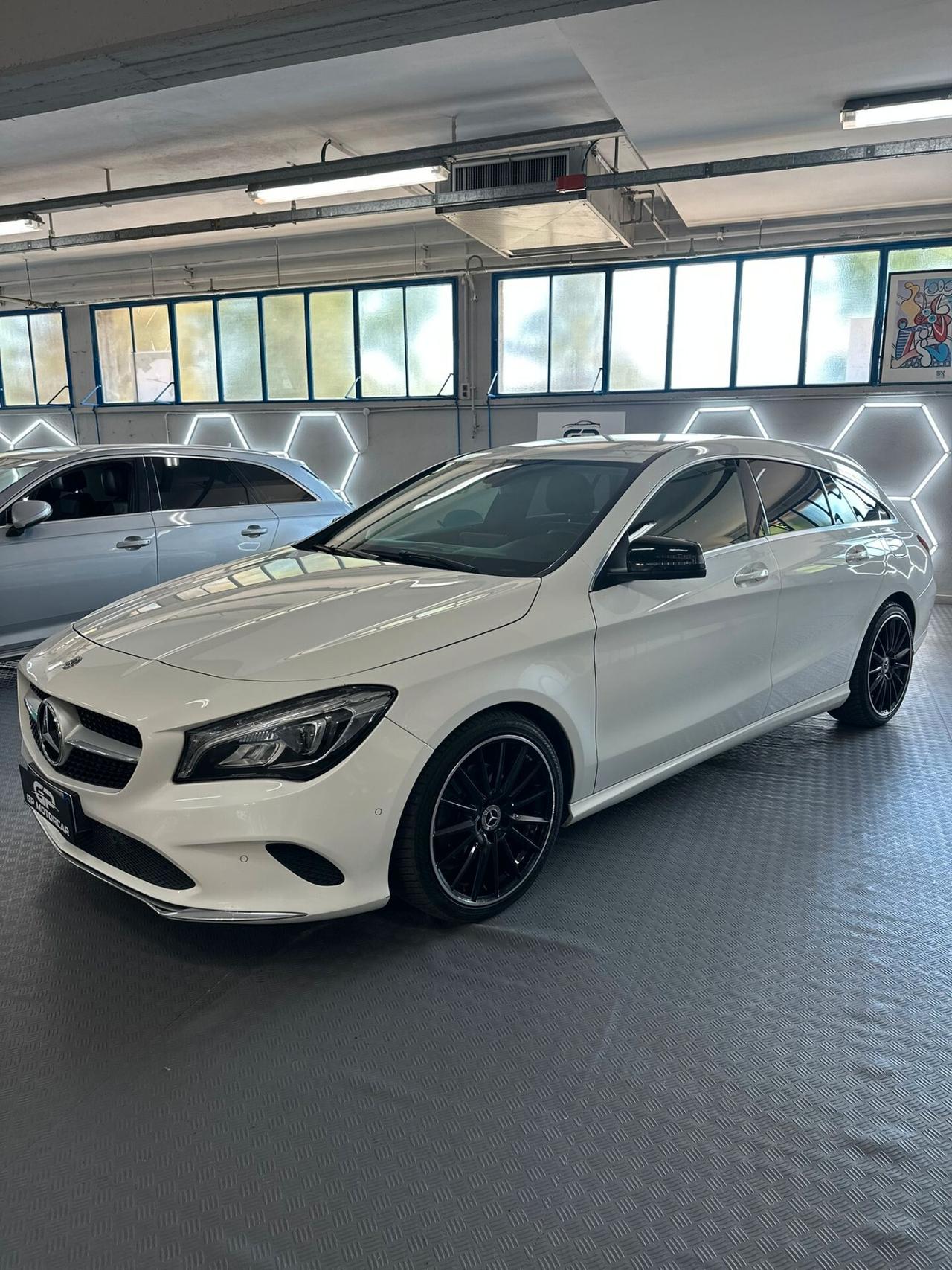 Mercedes-benz CLA 200 d 4Matic Automatic Premium