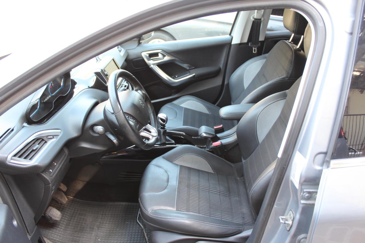 Peugeot 2008 BlueHDi 120 S&S Crossway 67000 km