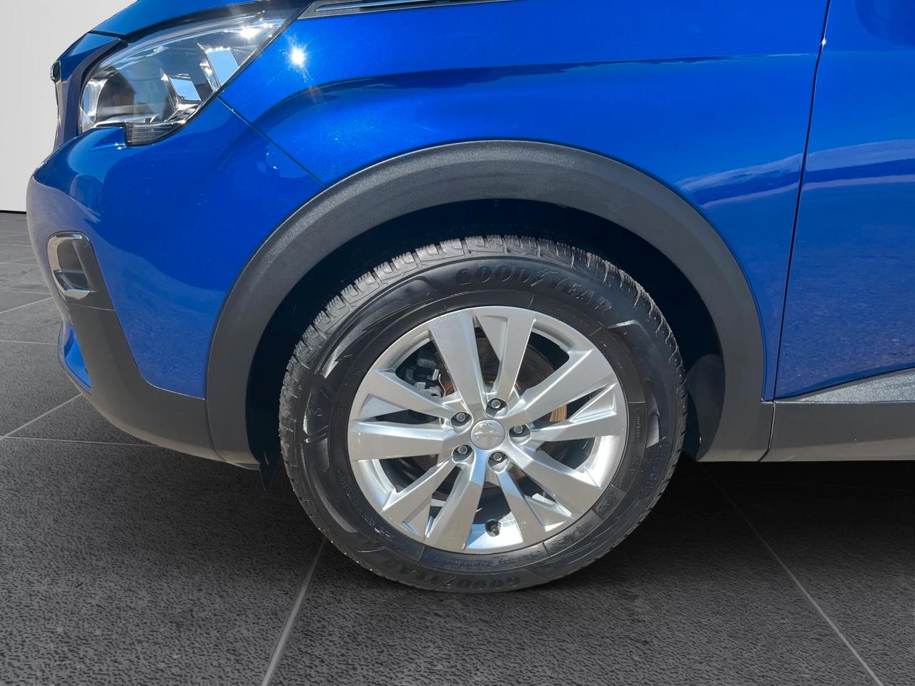 Peugeot 3008 BlueHDi 130 S&S EAT8 Business