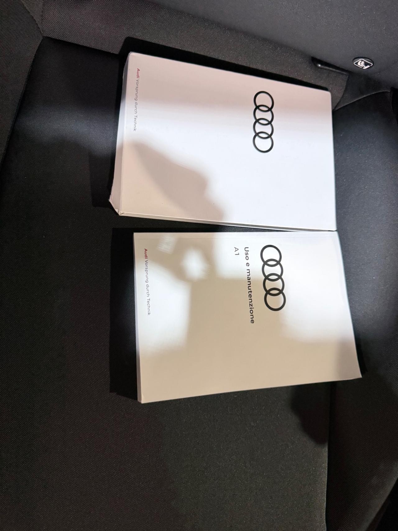 Audi A1 SPB 30 TFSI S tronic Identity Black