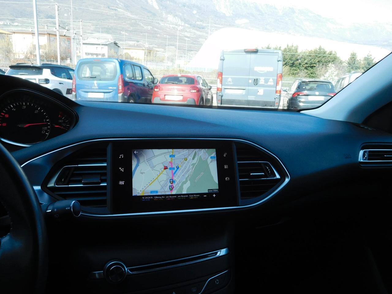 Peugeot 308 BlueHDi 130 S&S SW Allure