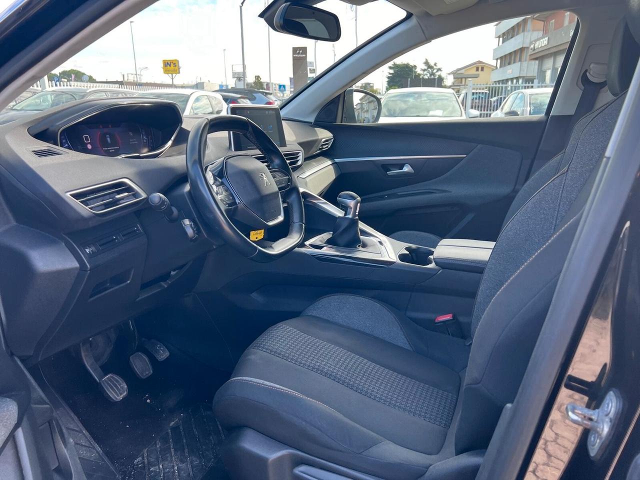 Peugeot 3008 BlueHDi 130 S&S Allure