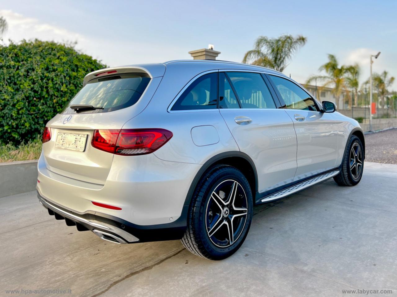 MERCEDES-BENZ GLC 4Matic AMG Premium TETTO LED NAVI PELLE CERCHI 19