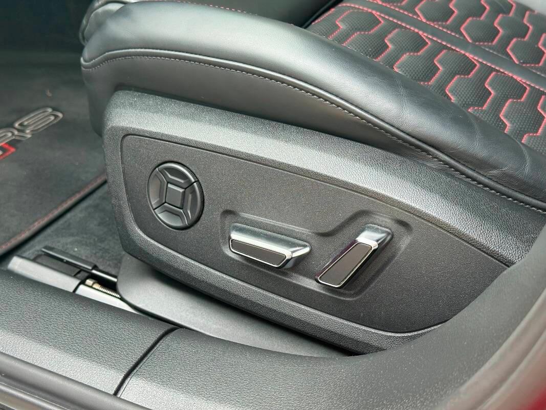Audi A6 Avant RS6 4.0 mhev quattro tiptronic