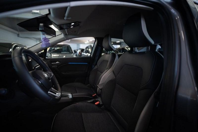 Renault Captur 1.6 E-Tech hybrid Techno Fast Track 145cv auto