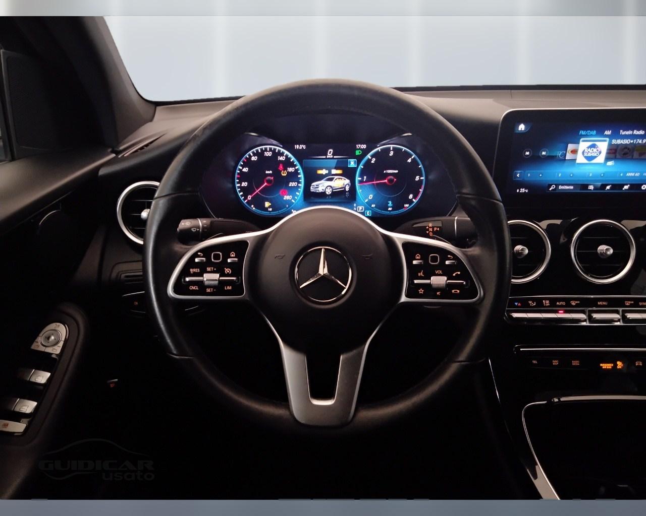 Mercedes-Benz GLC Coupe - C253 2019 - GLC Coupe 200 d Sport 4matic auto