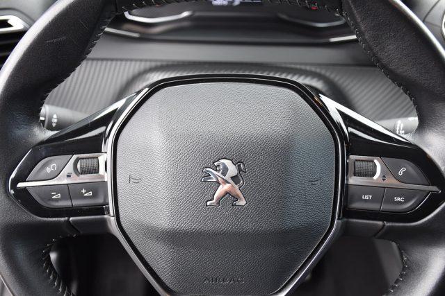 PEUGEOT 2008 PureTech 100 S&S Active *Sensori,LED,Carplay*