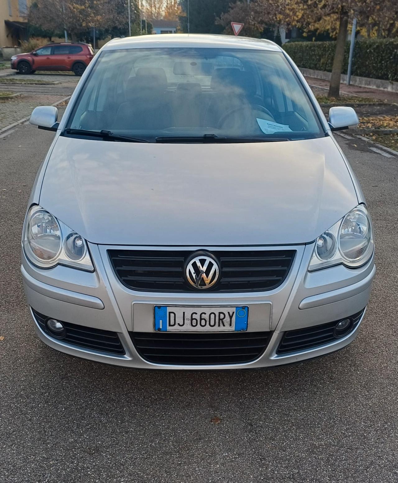 Volkswagen Polo 1.2/70CV 12V 5p. Comfortline