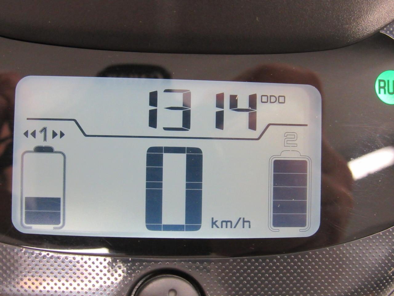 Yamaha Neo's EV DUAL BATTERY