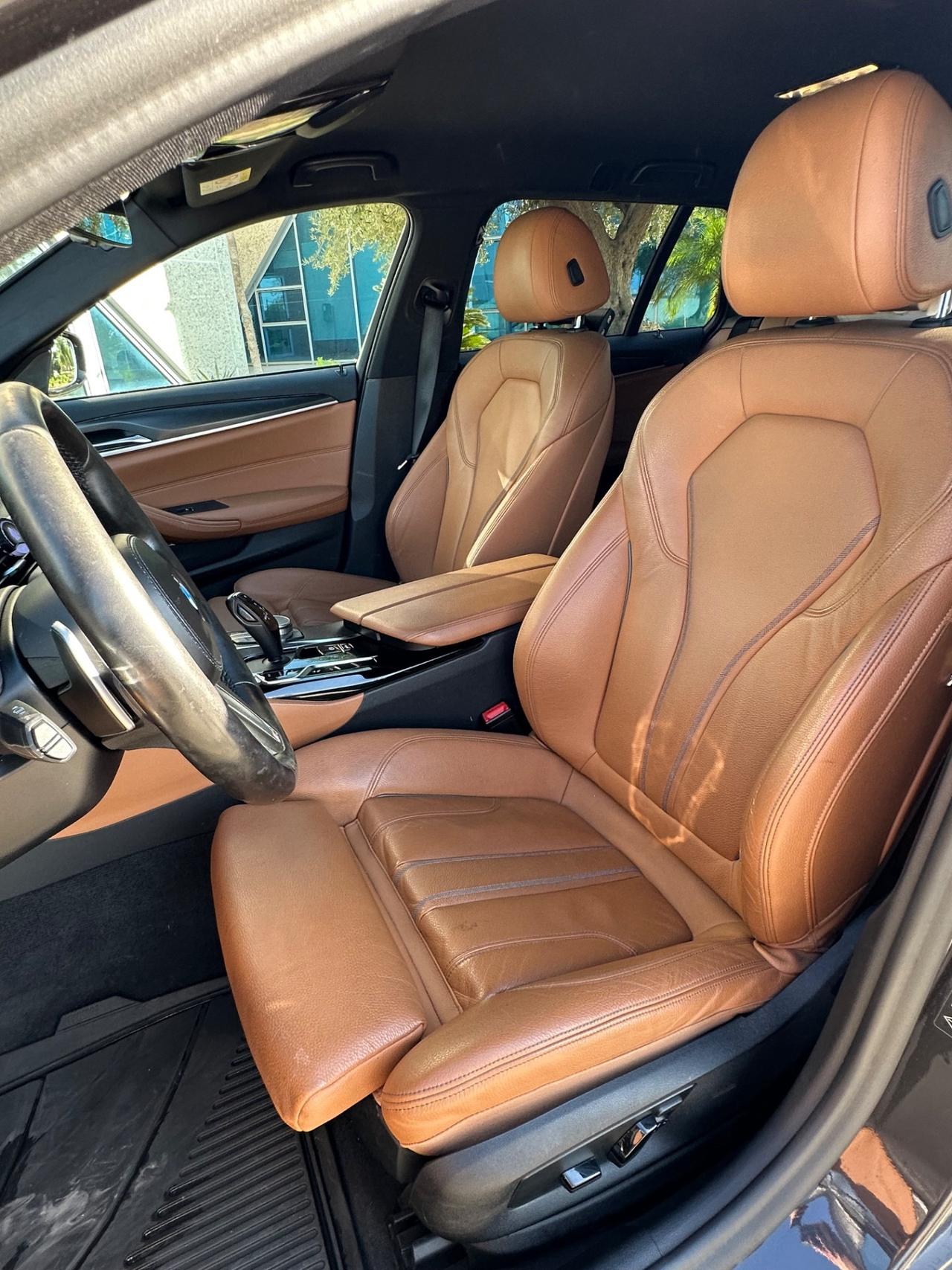 BMW 540 d xdrive Msport possibilità noleggio no scoring