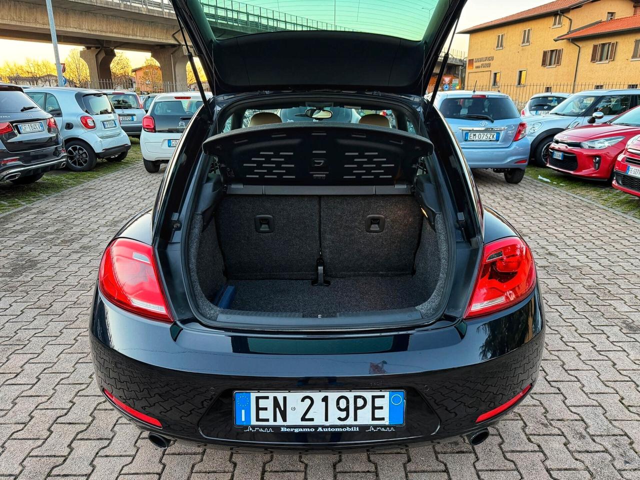 Volkswagen Maggiolino 2.0 TSI DSG Sport AUTOMATICA