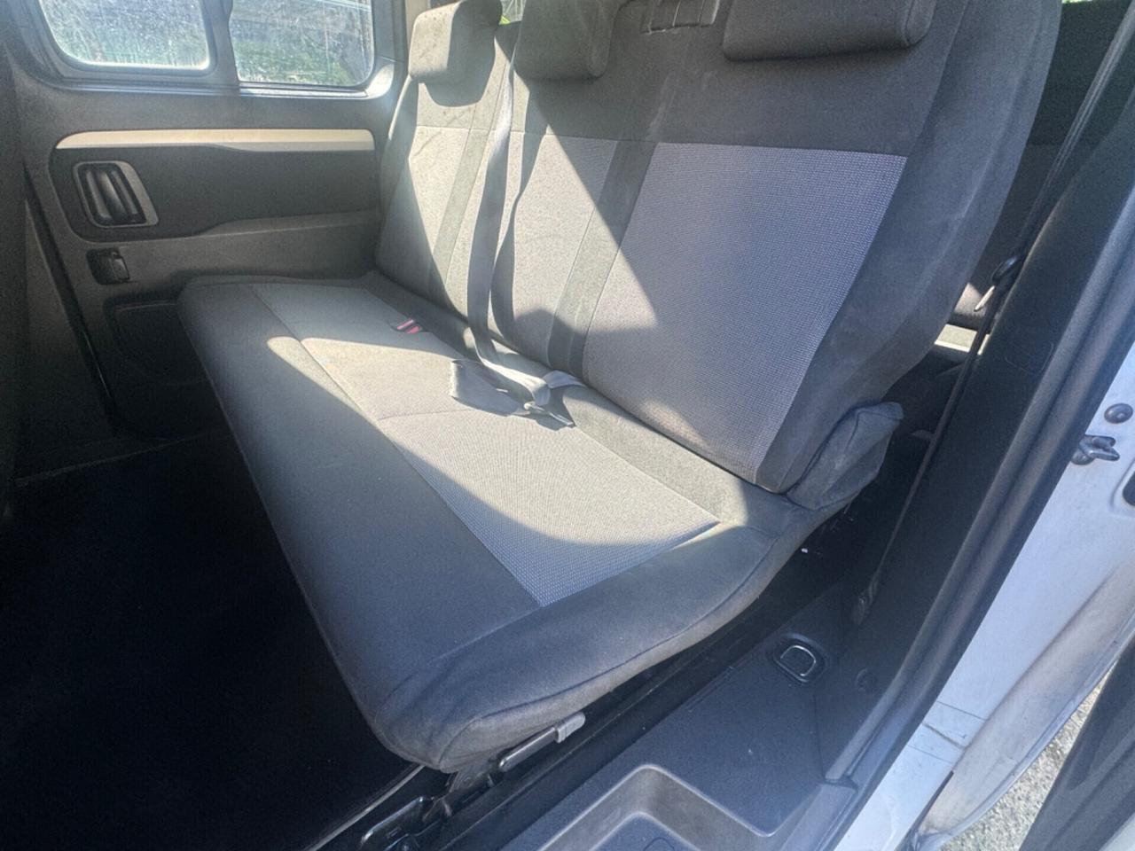 Peugeot Traveller HDI 120CV 9 POSTI 2020