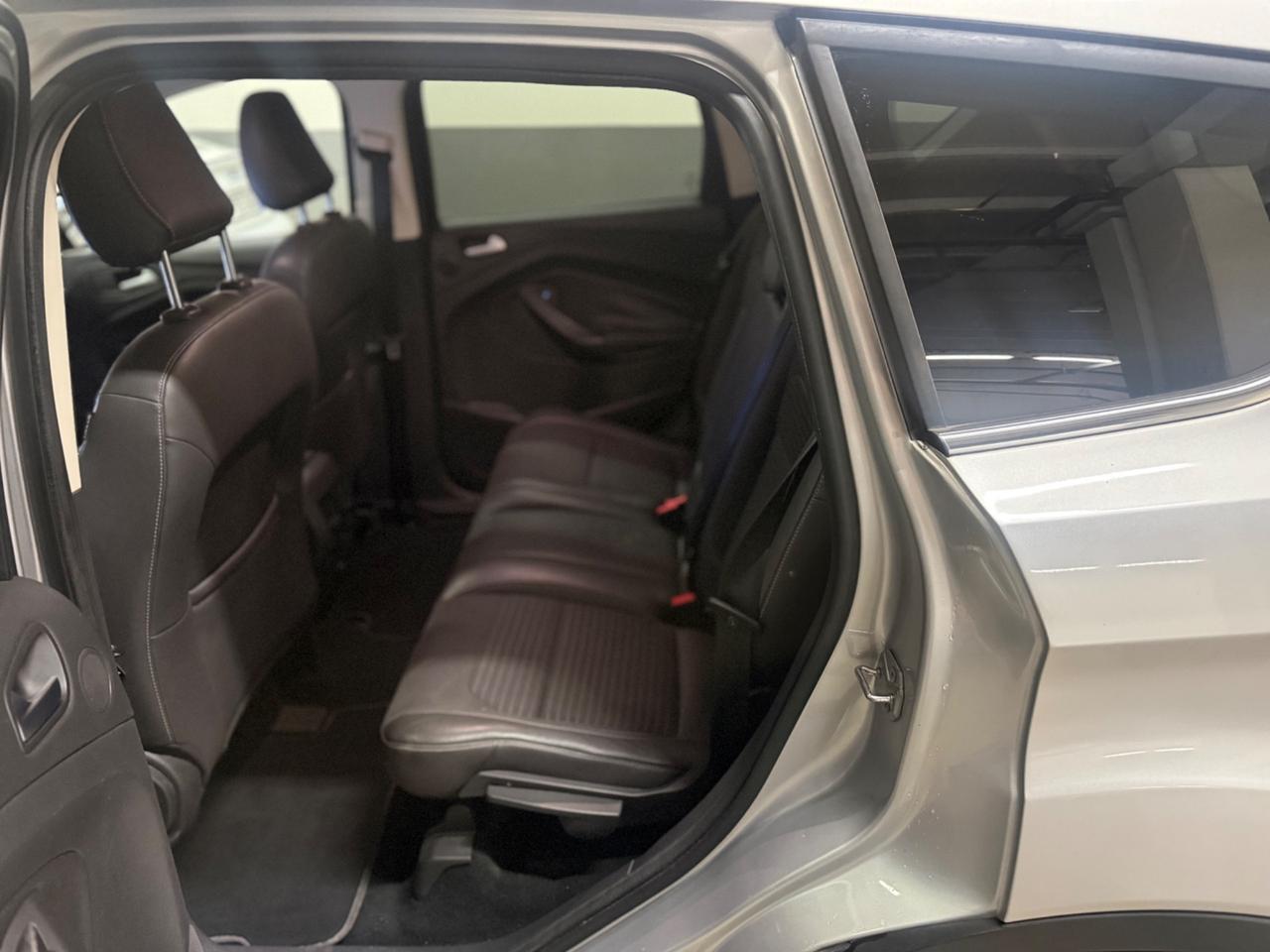 Ford Kuga 1.5 TDCI 120 CV S&S 2WD Titanium