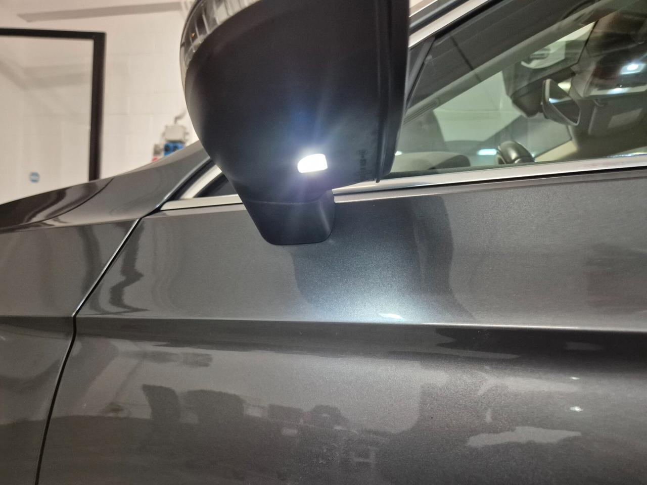 Volkswagen Passat 1.6 TDI DSG Comfortline BlueMotion Technology